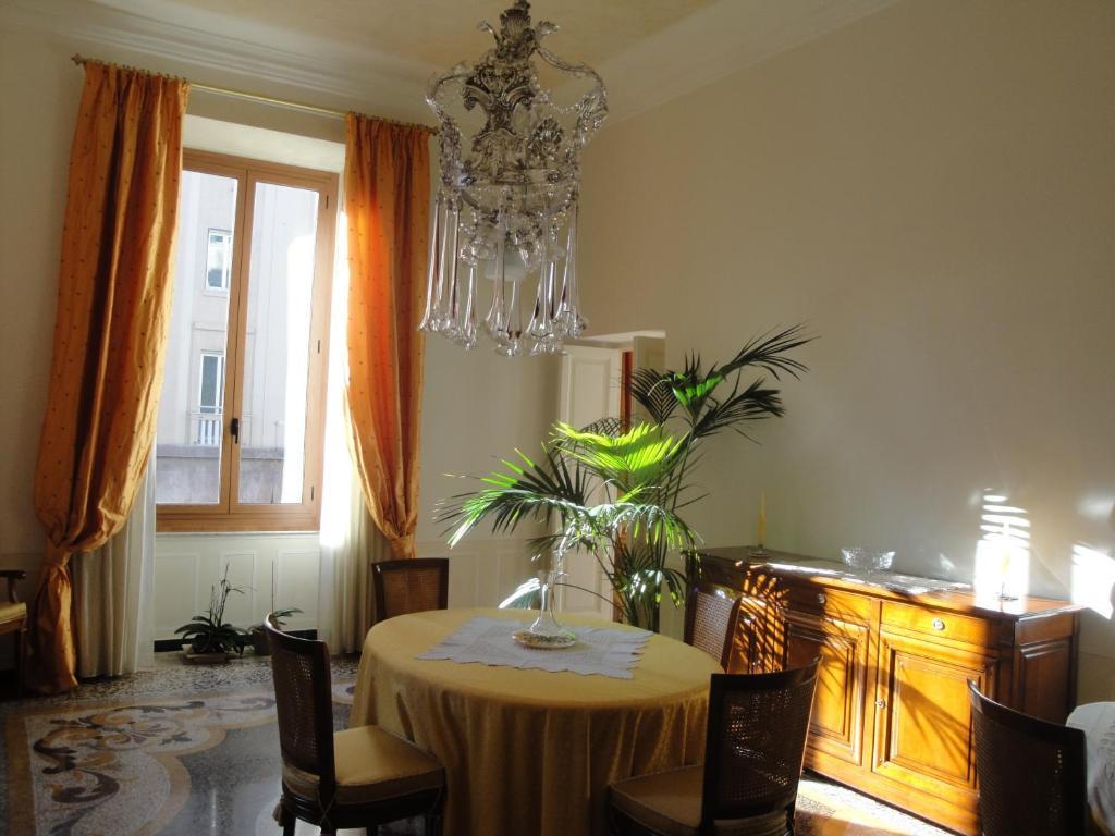 Domus Patrizia Bed and Breakfast Génova Exterior foto